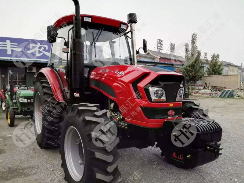 中國(guó)泰山1504拖拉機(jī)